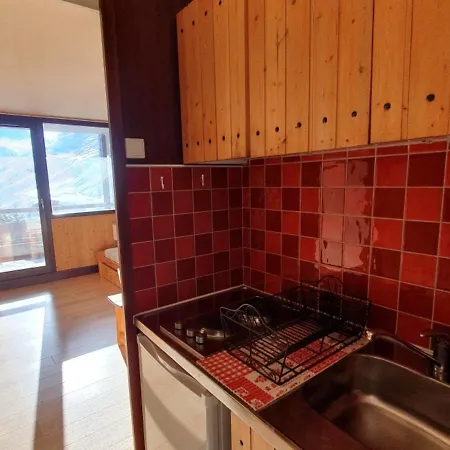 Appartamento Idéalement Situé Au Pied Des Pistes Les Menuires, 2 Pers, Balcon Sud, Parking Gratuit - Fr-1-178-355 *